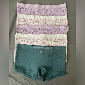 Victoria’s Secret Waffle Seamless Boyshorts 5 pack